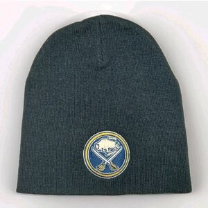 NHL Buffalo Sabres Winter Hat, Classic Logo